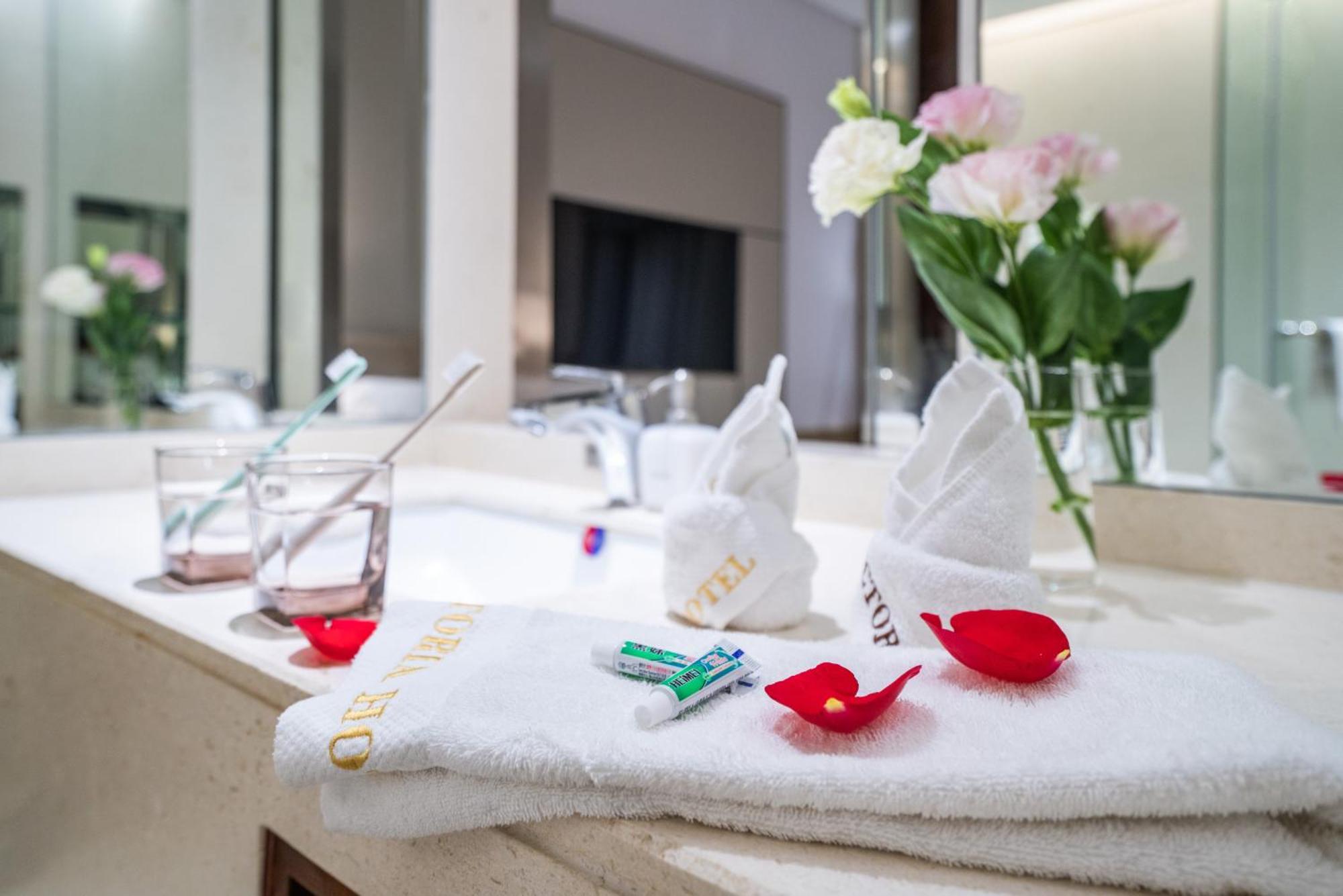Victoria Hotel Guangzhou Zhujiang New Town Ngoại thất bức ảnh