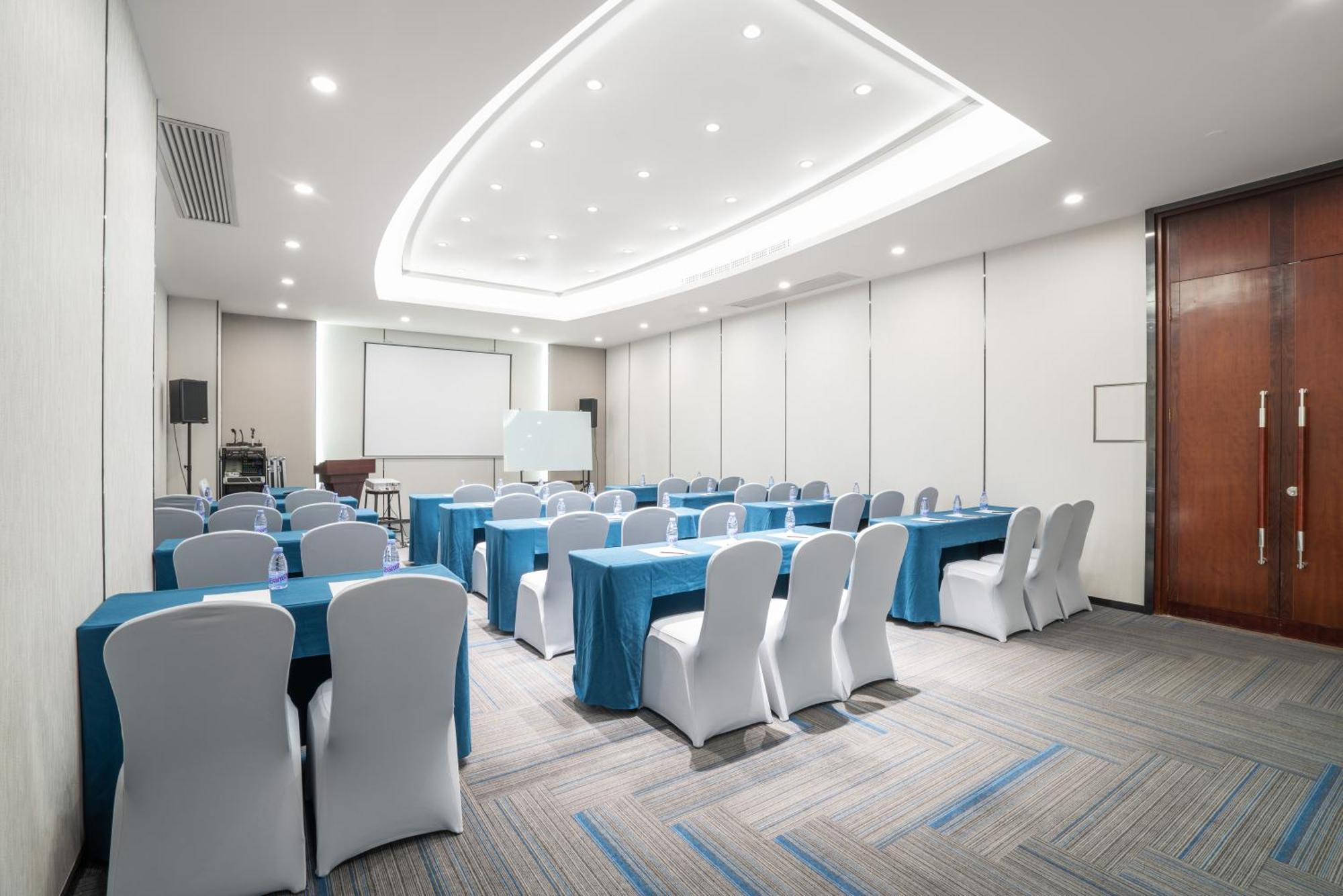 Victoria Hotel Guangzhou Zhujiang New Town Ngoại thất bức ảnh
